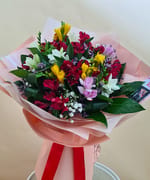 Buchet de Alstroemeria și Frezii, fotografia 3