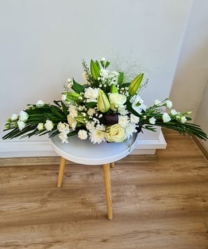 Aranjament funerar tip prezidiu