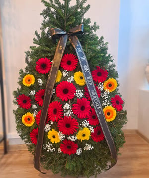 Coroana funerară cu 24 Gerbera