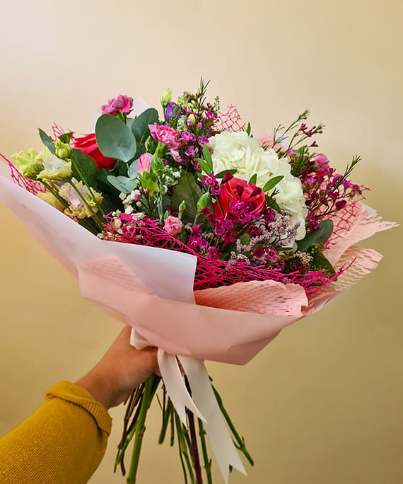 Buchet cu Hortensia și Trandafiri, fotografia 5