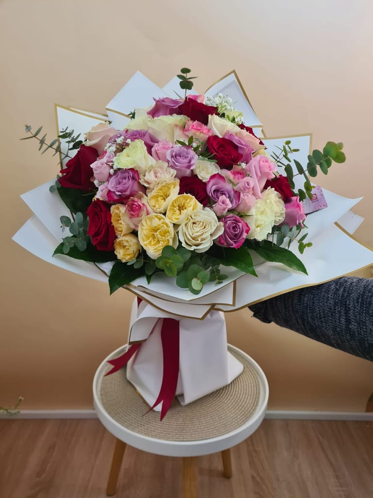 Aprilie, luna renașterii: culoare, emoție și tradiție 12 6.1
