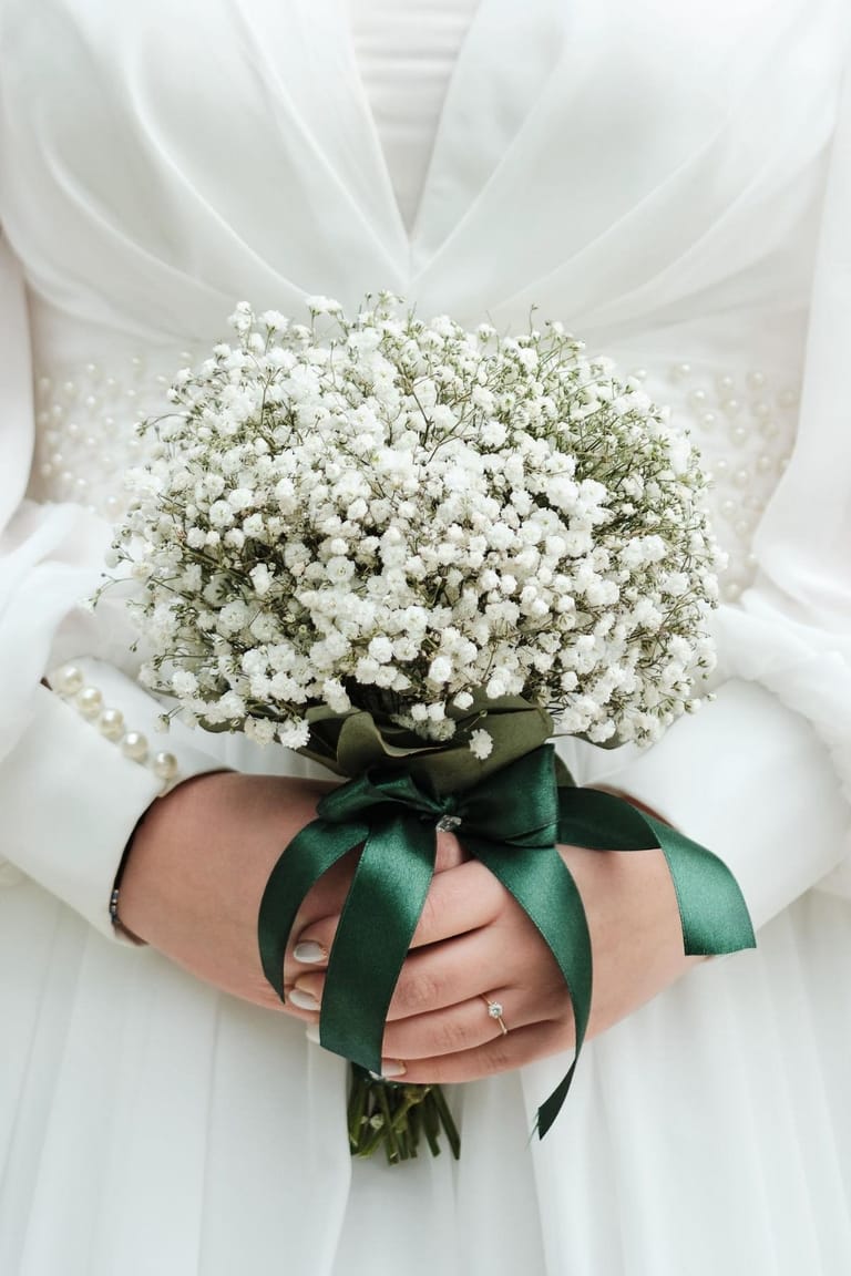 Buchet de mireasă rotund, creat de Florăria Dana în Cluj