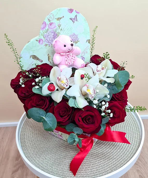 Inimioara trandafiri si Cymbidium 1 1