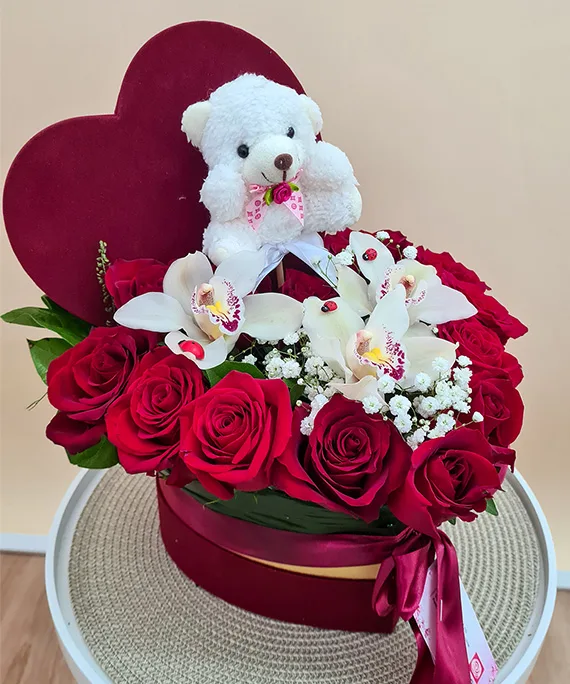 Inimioara trandafiri si Cymbidium 1 2