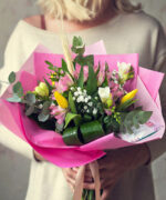 Buchet frezii și Alstroemeria 4