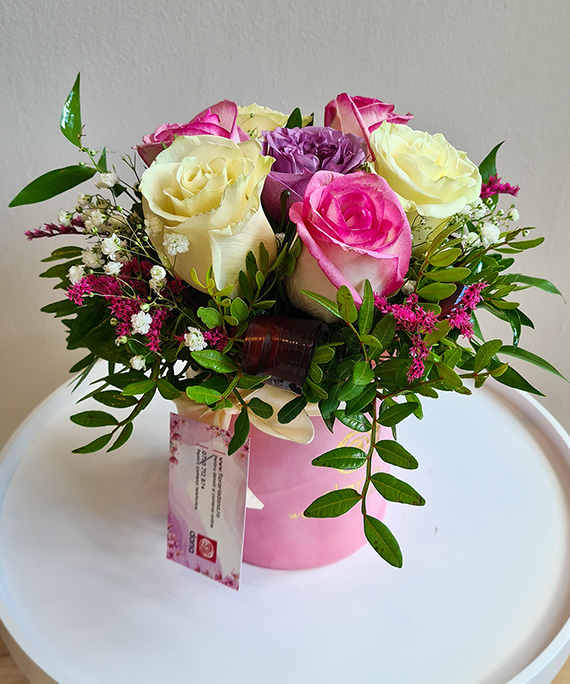 Cutie roz cu trandafiri mix 3 1