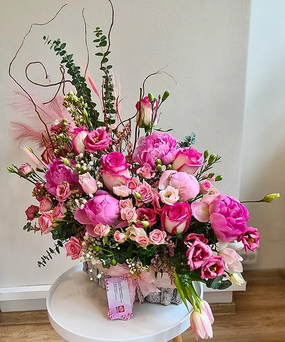 aranjament de lux cu flori mix roz si mov 1
