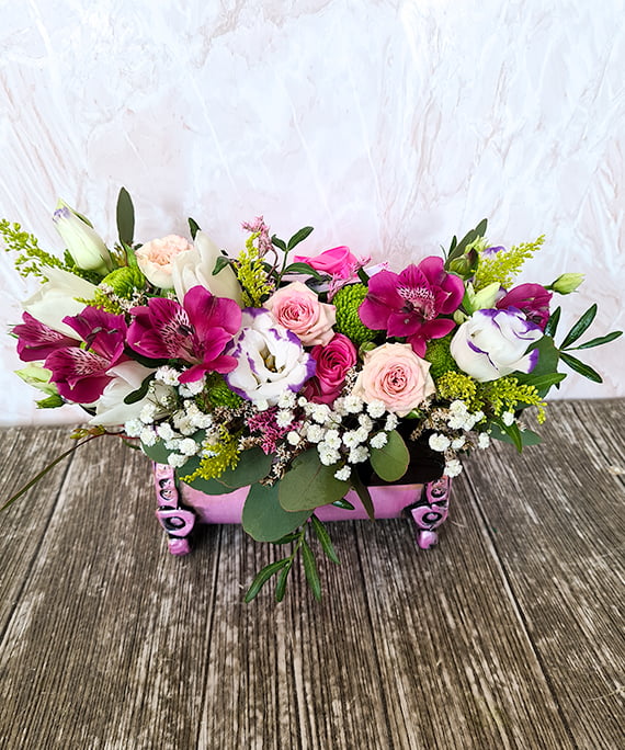 Invită arome de primăvară în casa ta prin intermediul florilor 3 Cufar ceramic mare cu flori 1