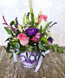 Splendoarea trandafirilor în diverse aranjamente florale 7 Flori mixate in ulcica unicat 1